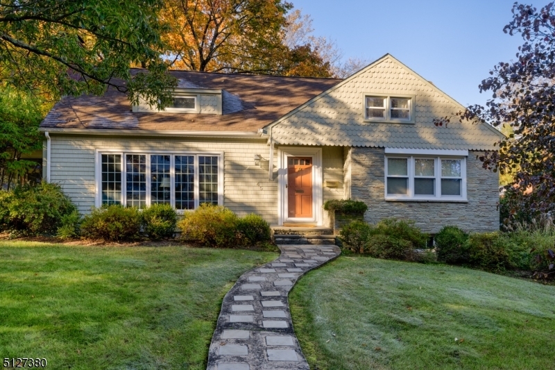 Property Photo:  45 Broadview Ter  NJ 07928 