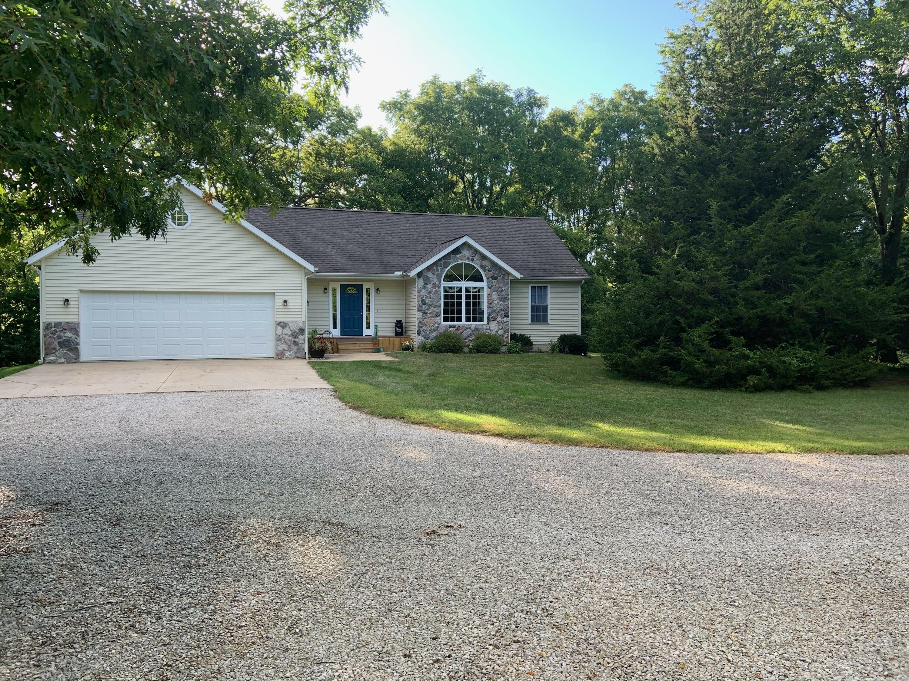 Property Photo:  5520 Long Lake Road  MI 49274 