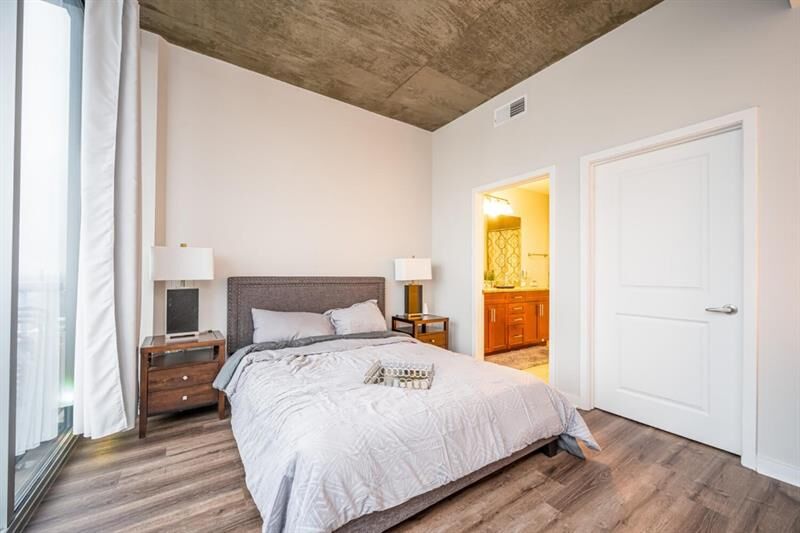 Property Photo: 855 Peachtree Street 2205 GA 30308