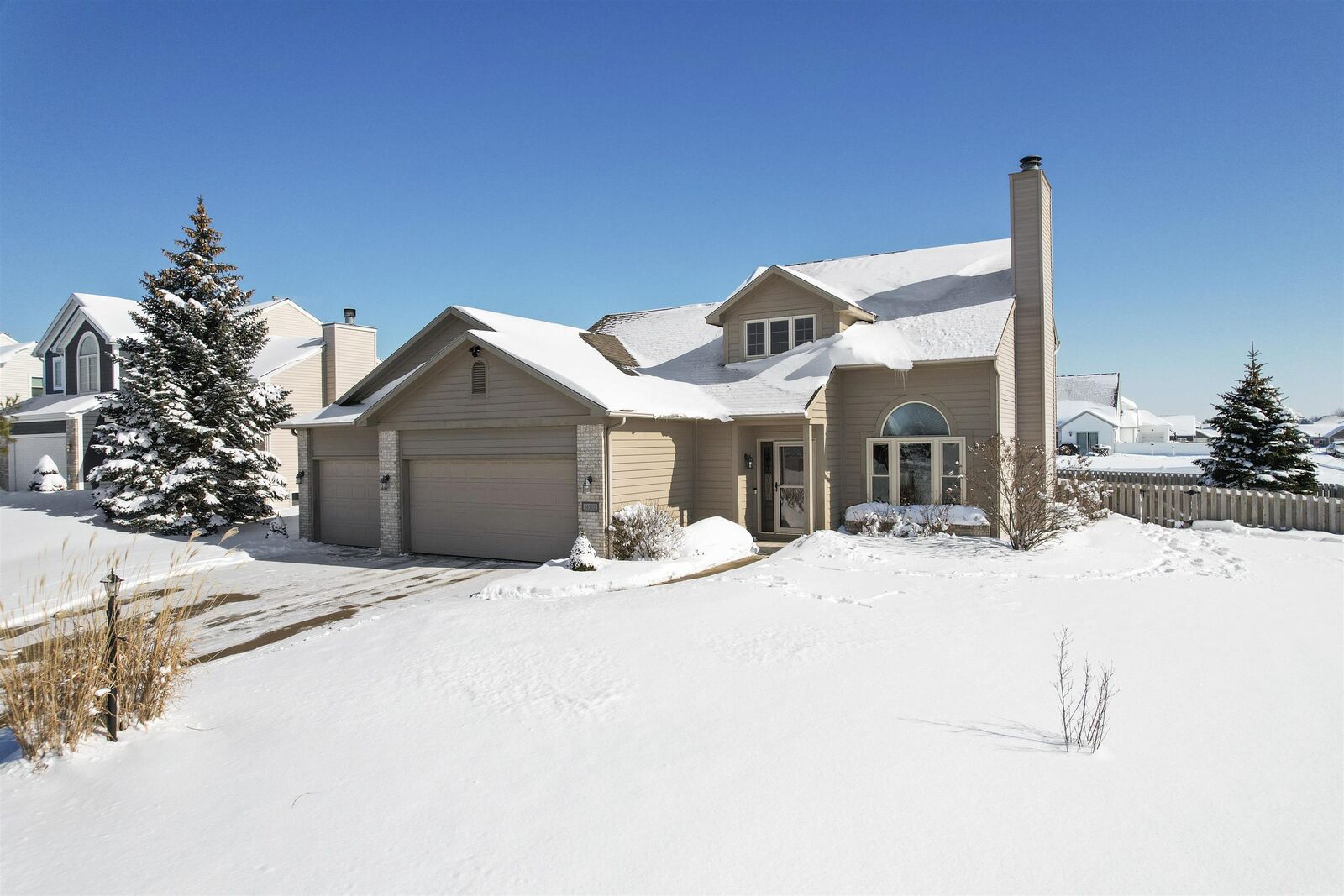 Property Photo:  14502 Firethorne Path  IN 46814 