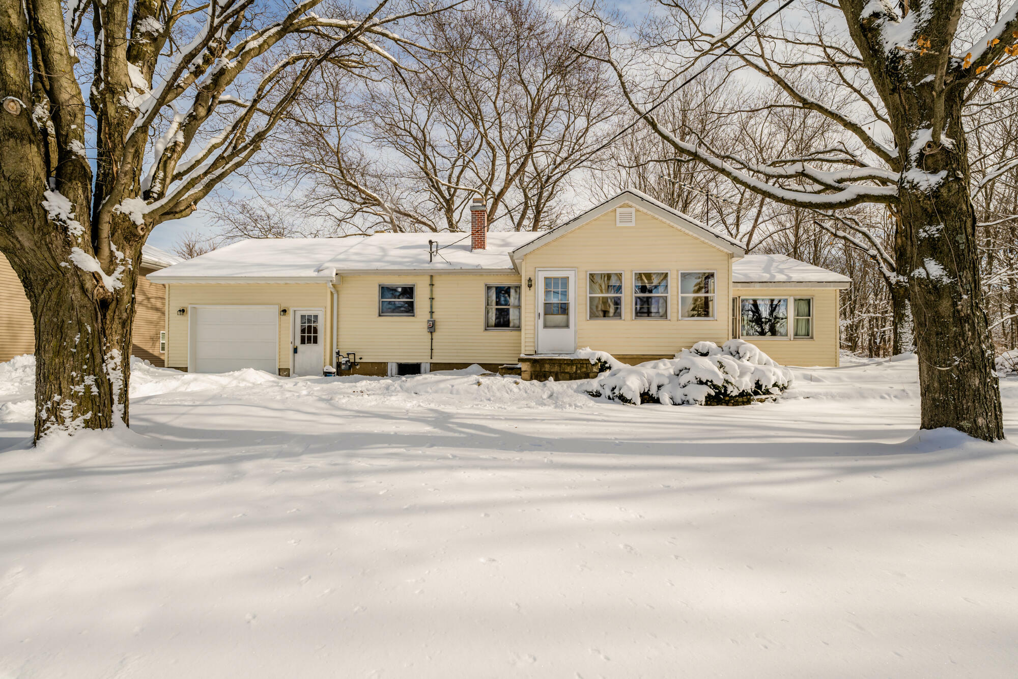 Property Photo:  8481 Kephart Lane  MI 49103 