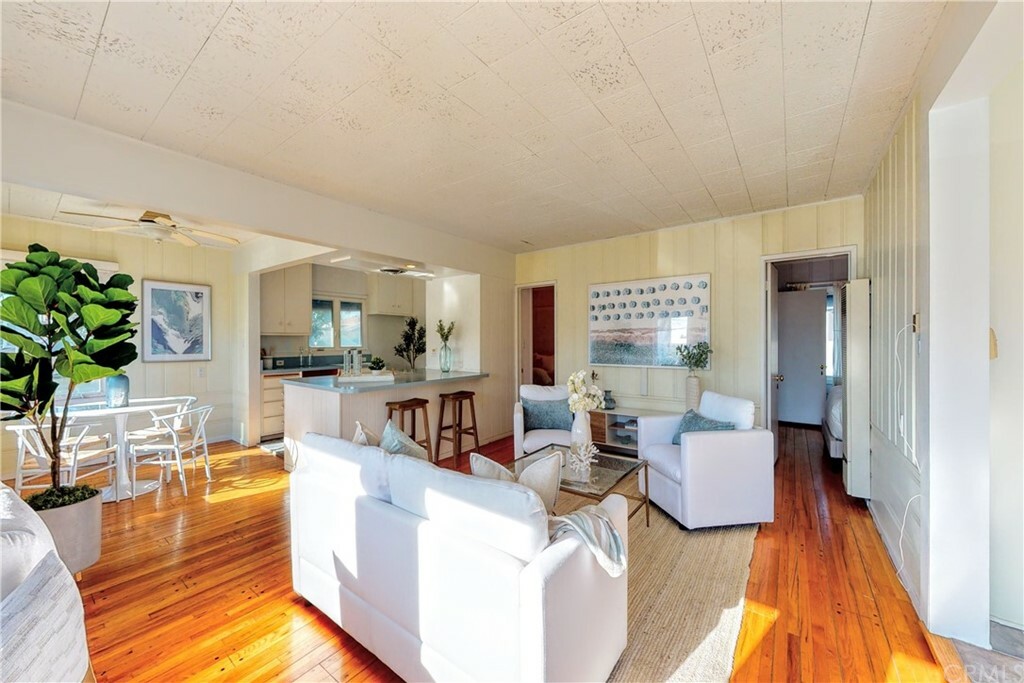Property Photo: 1501 Ocean Avenue CA 90740