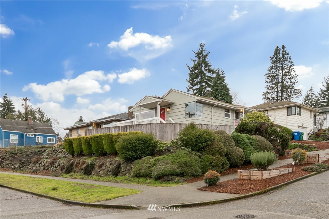 Property Photo:  8307 37th Avenue SW  WA 98126 