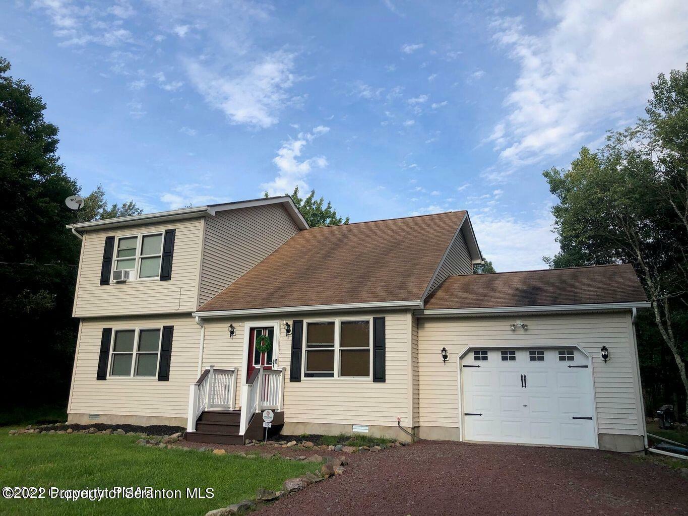 106 Penn Forest Drive  Albrightsville PA 18210 photo