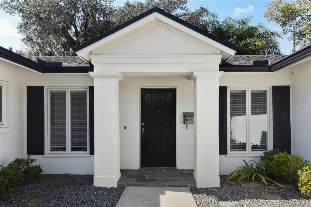 Property Photo:  2700 Norfolk Road  FL 32803 