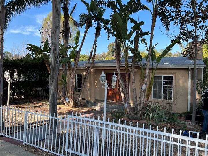 21303 San Miguel Street  Woodland Hills CA 91364 photo