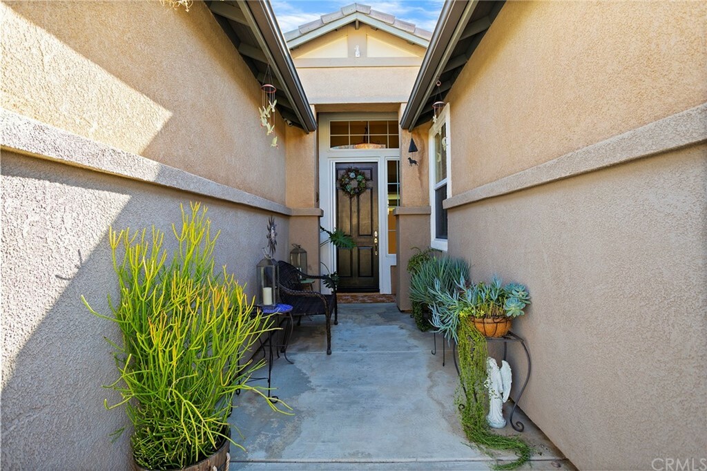 Property Photo:  31551 Poppy Street  CA 92596 