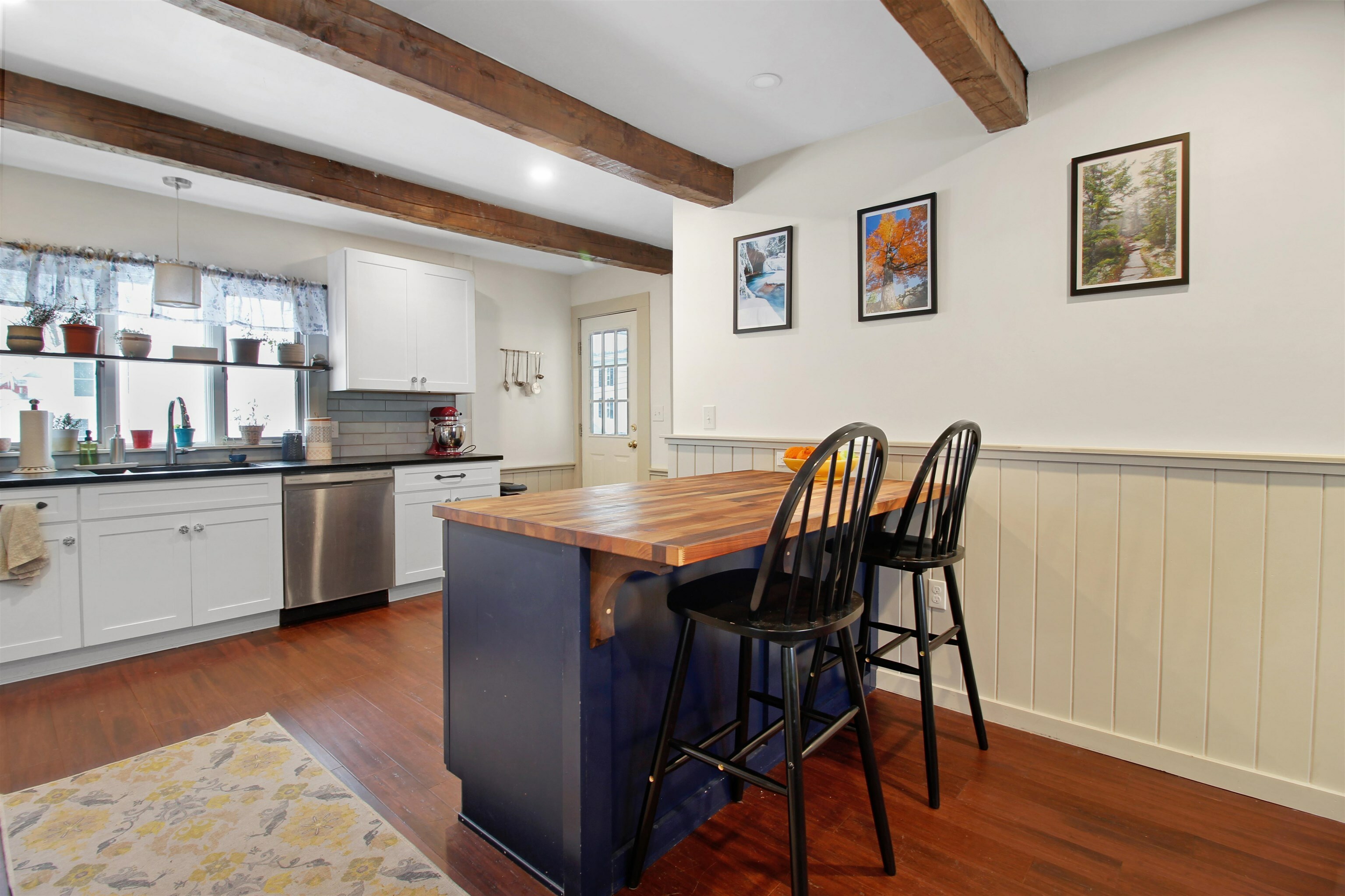 Property Photo: 40 School Street NH 03222