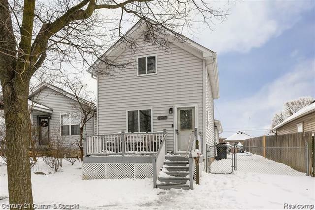 Property Photo:  2743 5th Street  MI 48183 