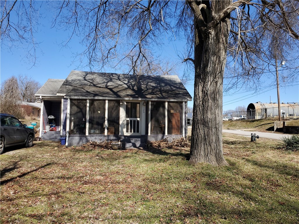 Property Photo:  126 Water Avenue  AR 72762 