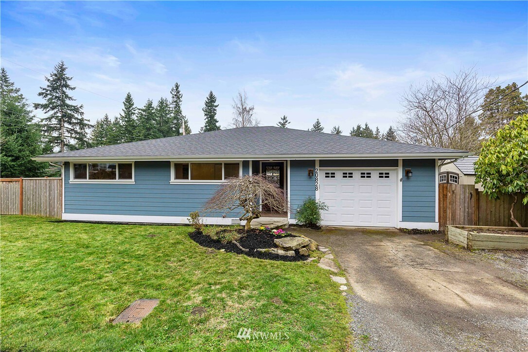 20828 Hillcrest Place  Edmonds WA 98026 photo