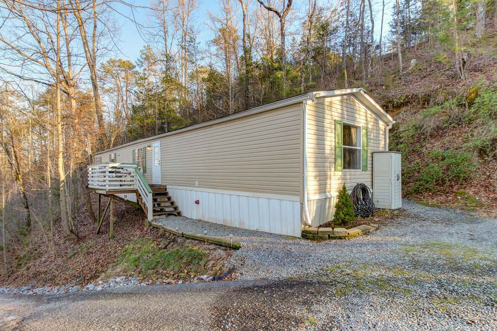 Property Photo:  1391 Gists Creek Road  TN 37876 