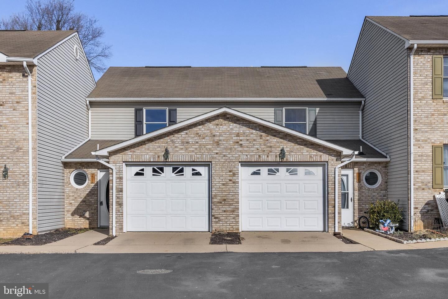 Property Photo:  211 Waterbrook Court  VA 22664 
