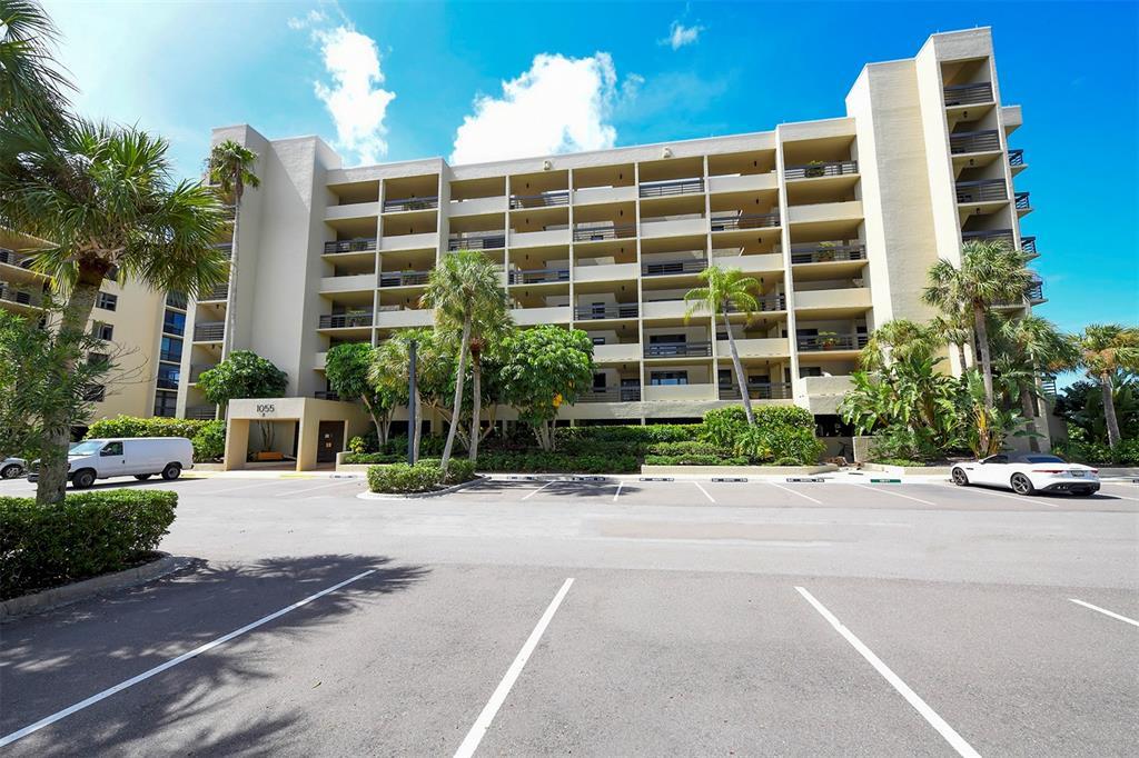 Property Photo: 1055 Gulf Of Mexico Drive 406 FL 34228