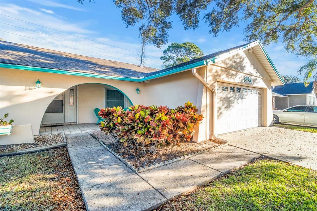 Property Photo:  8523 101st Avenue  FL 33777 