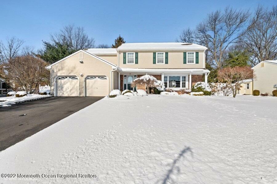 12 Green Leaf Way  Holmdel NJ 07733 photo