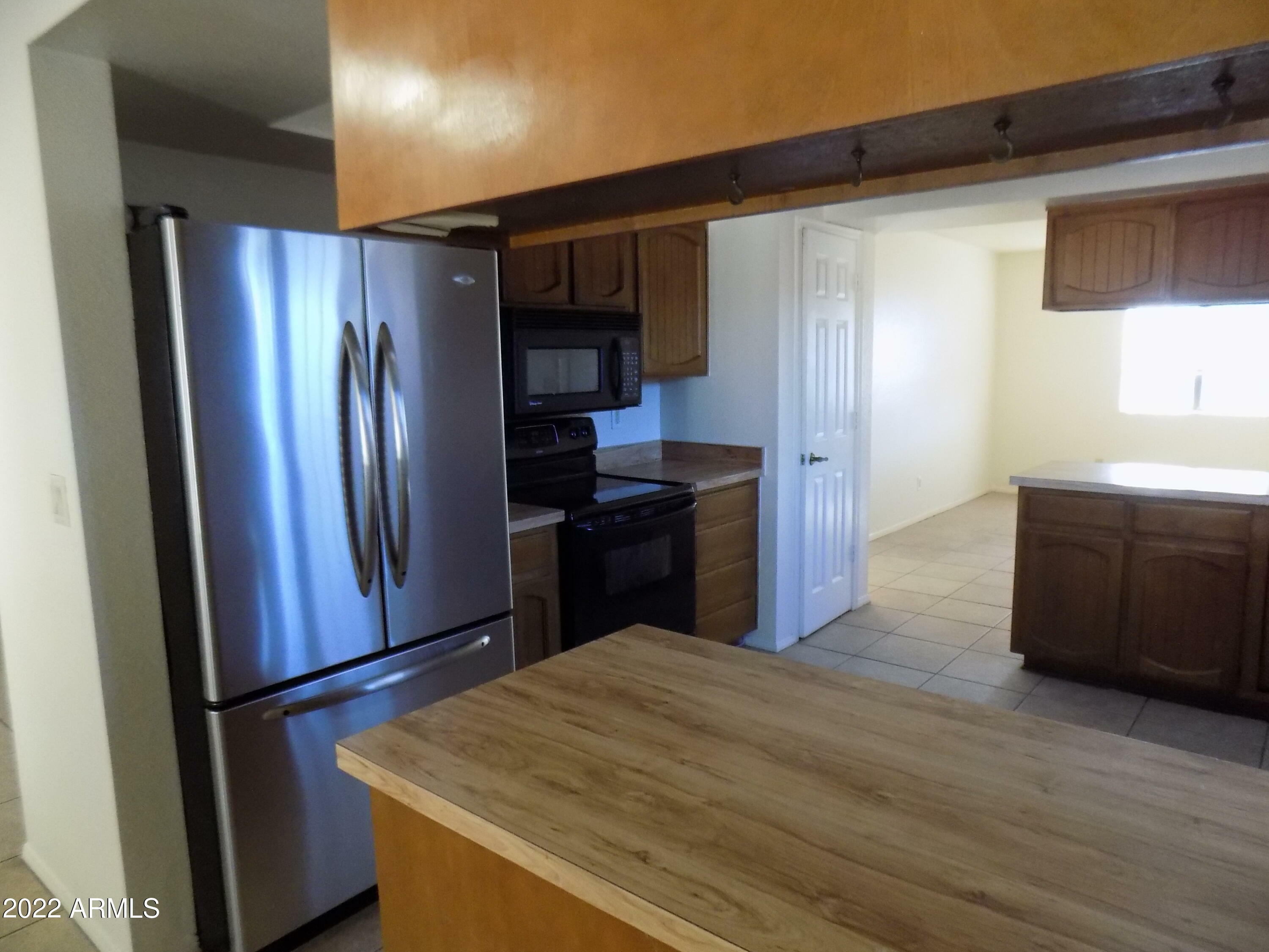 Property Photo:  1009 E Carmelita Drive  AZ 85635 