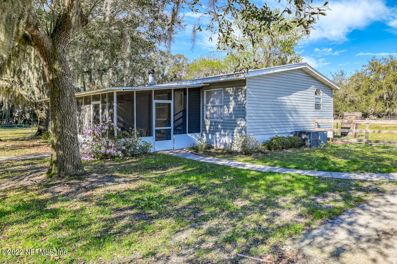 Property Photo:  155 Carter Crabtree Road  FL 32131 