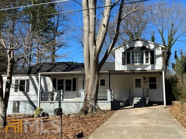 Property Photo:  1565 Saint John Avenue SE  GA 30067 