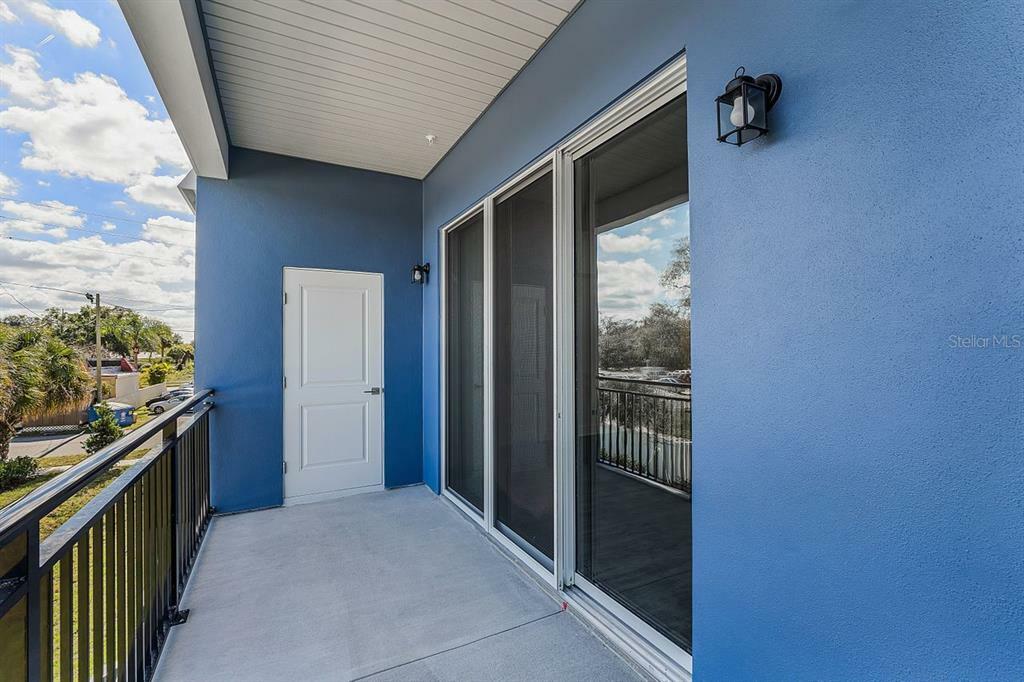 Property Photo: 5205 Eggleston Avenue 303 FL 32810