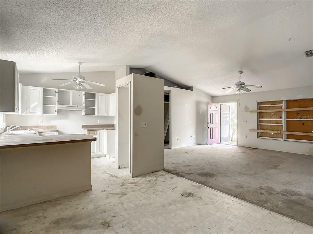 Property Photo:  1480 2nd Street  FL 32763 