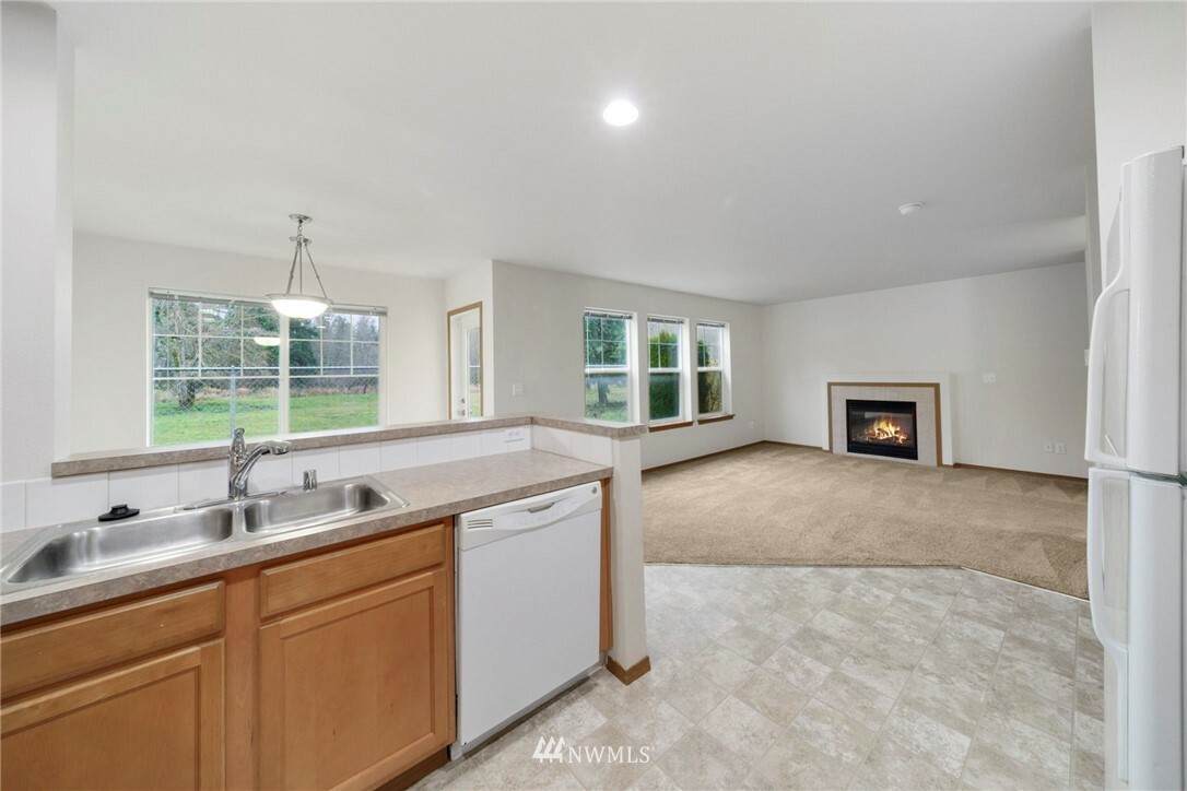 Property Photo: 14858 36th Avenue Ct E 16 WA 98446