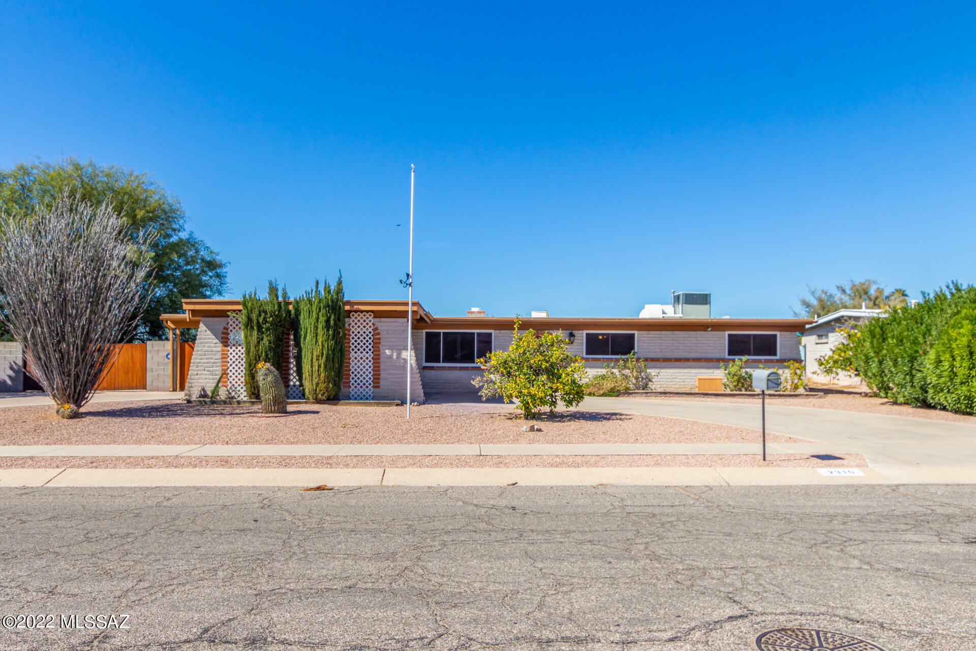 Property Photo:  2310 S Cathy Avenue  AZ 85710 