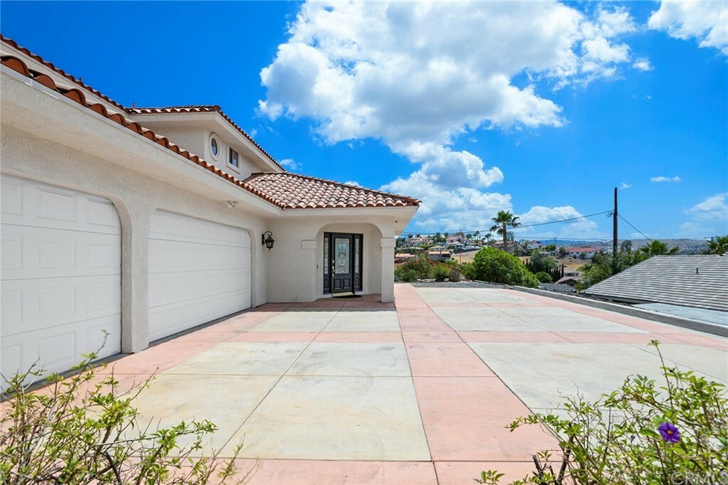 Property Photo:  29168 Yosemite Place  CA 92587 