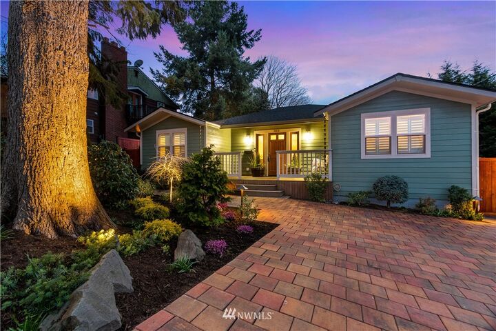 313 NW 46th St  Seattle WA 98107 photo