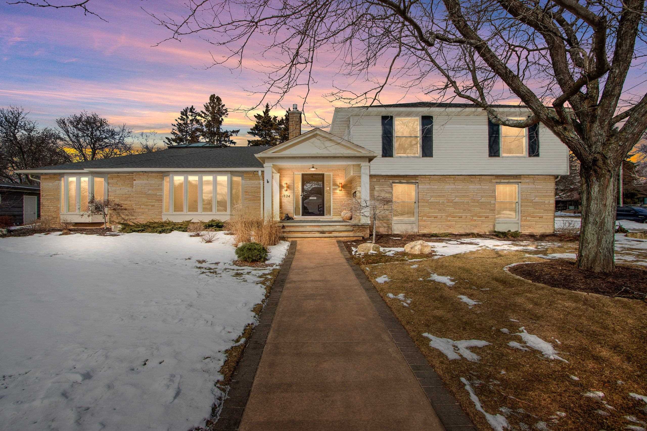 Property Photo:  1824 W Reid Drive  WI 54914-5166 