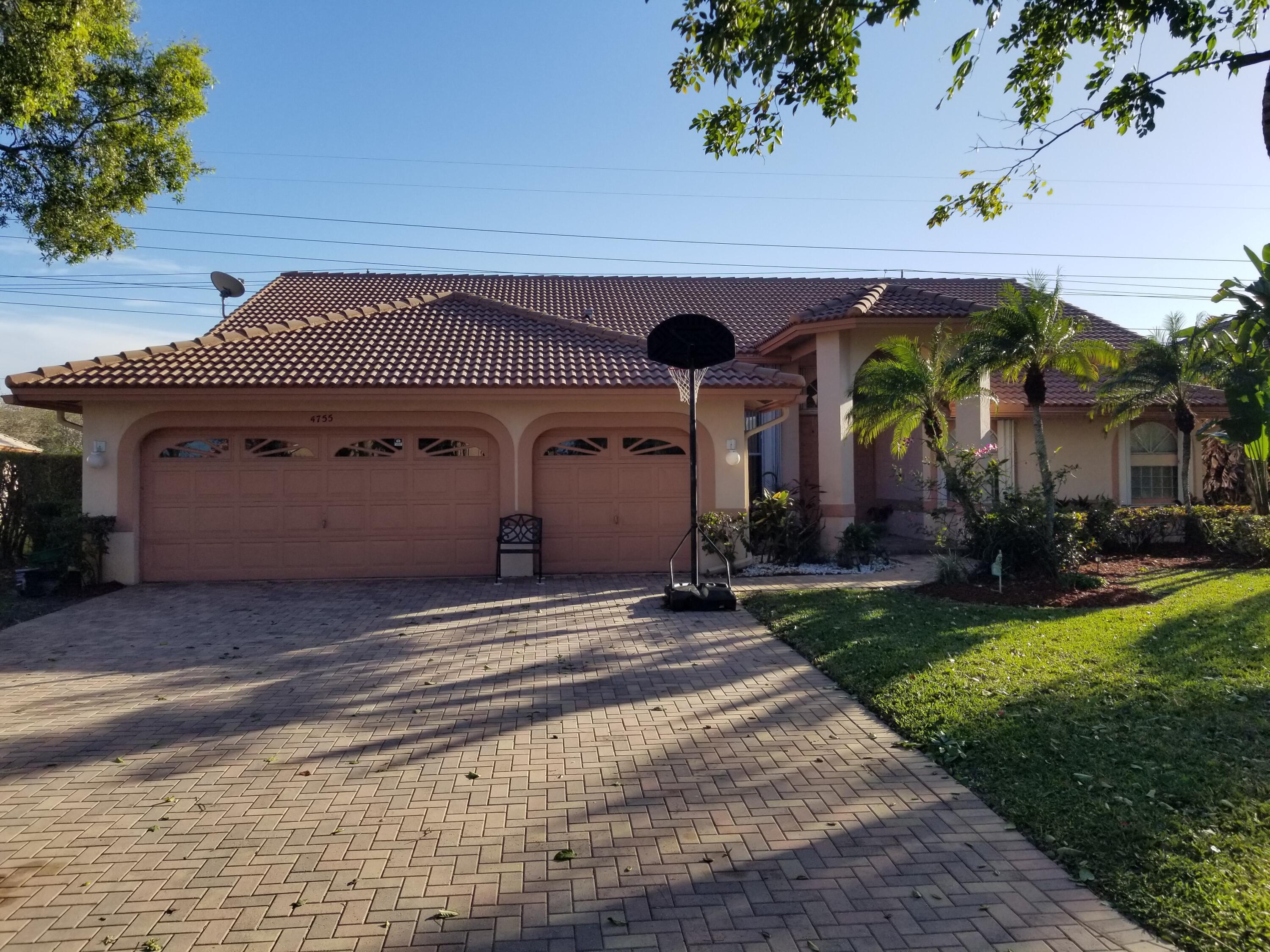 Property Photo: 4755 NW 95th Drive FL 33076