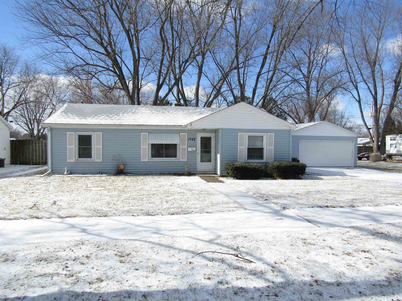 1722 South Marion Ave  Janesville WI 53546 photo