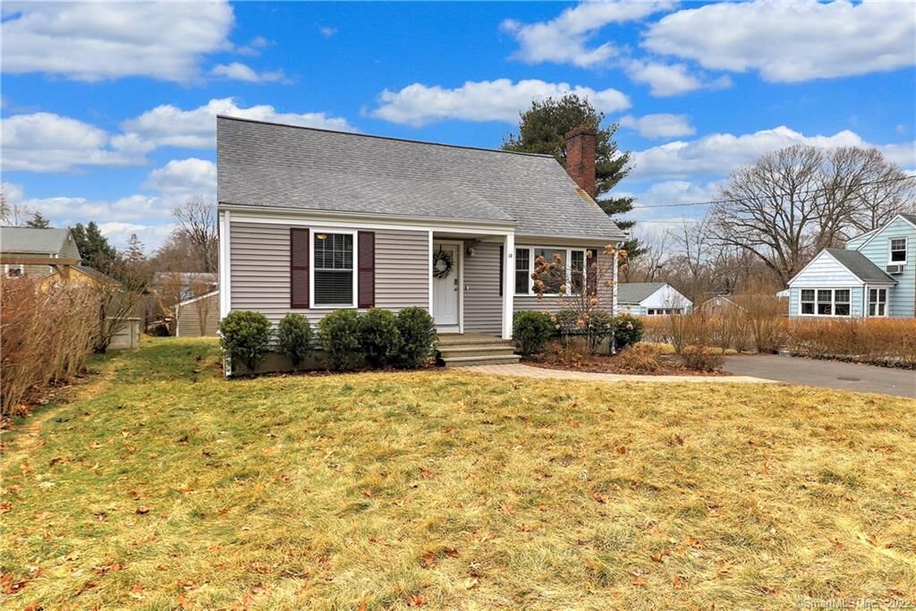 Property Photo: 18 Morrell Avenue CT 06461
