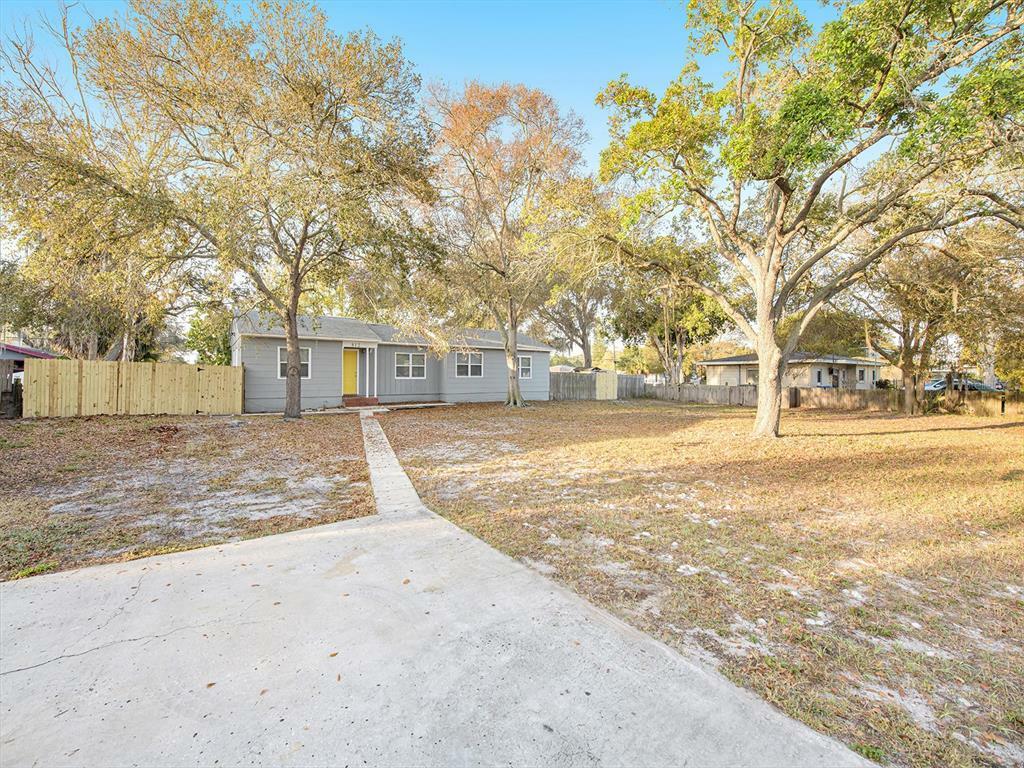 Property Photo:  812 36th Avenue S  FL 33705 