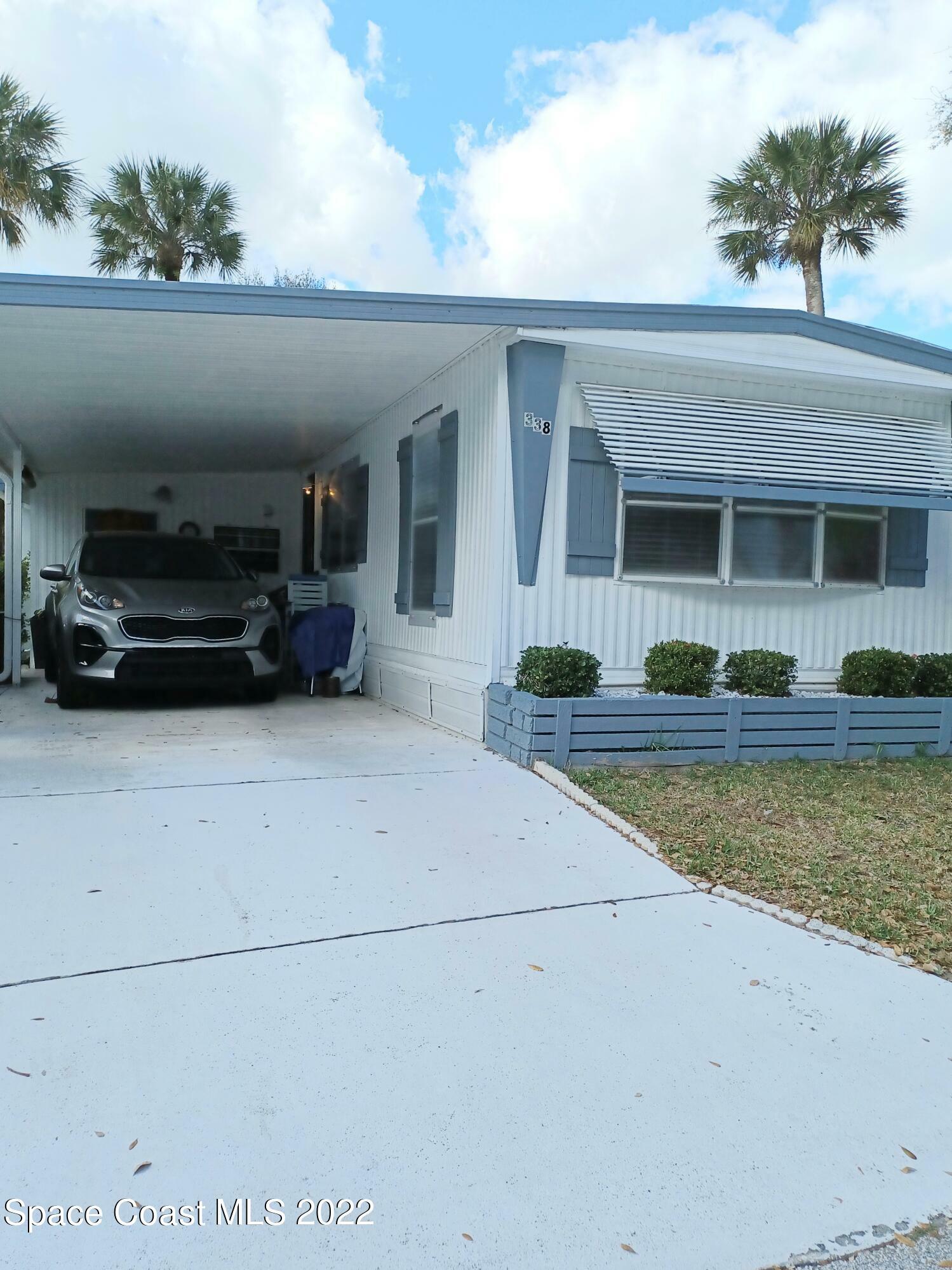 Property Photo:  338 Holiday Park Boulevard NE  FL 32907 