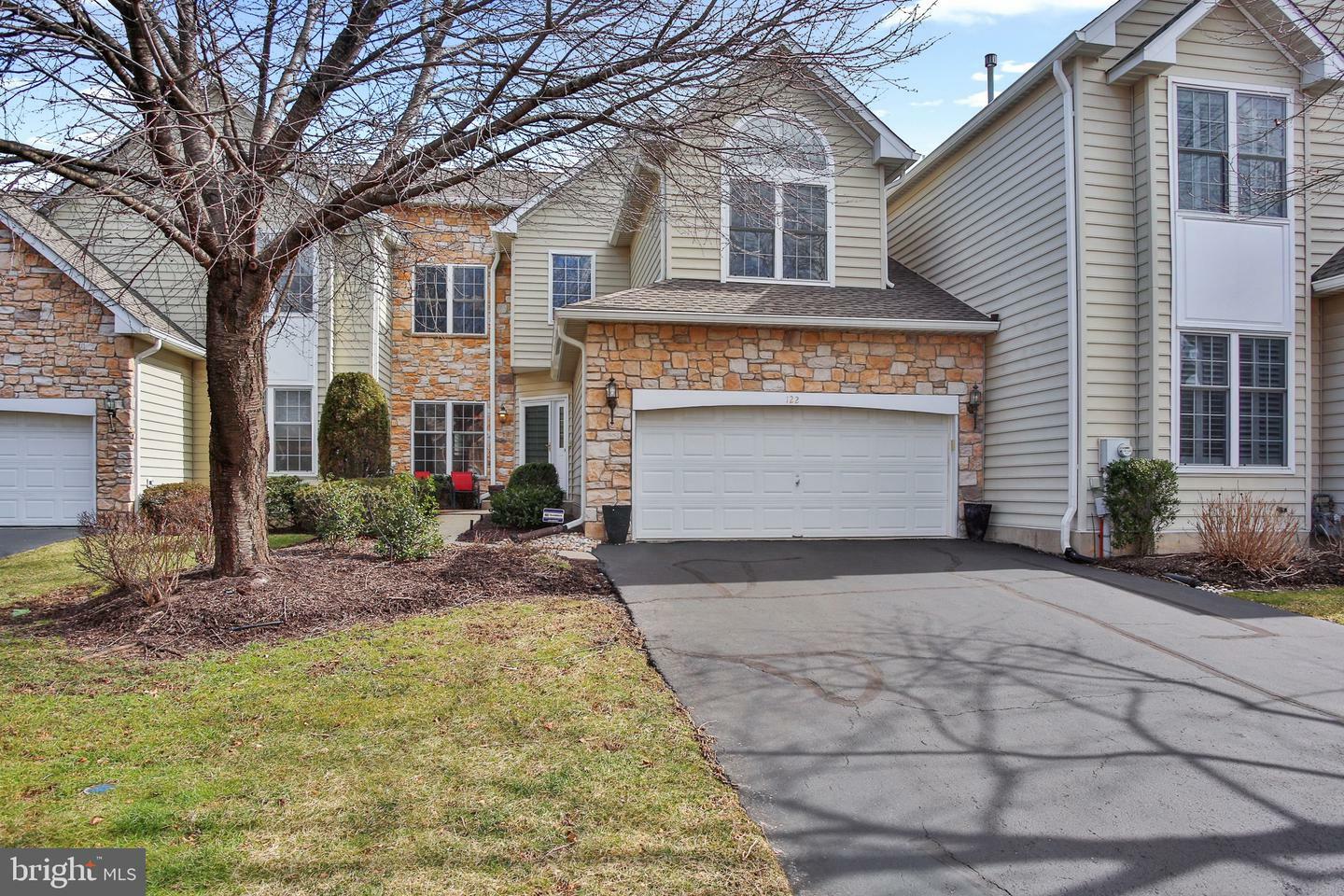 Property Photo:  122 Birkdale Drive  PA 19422 