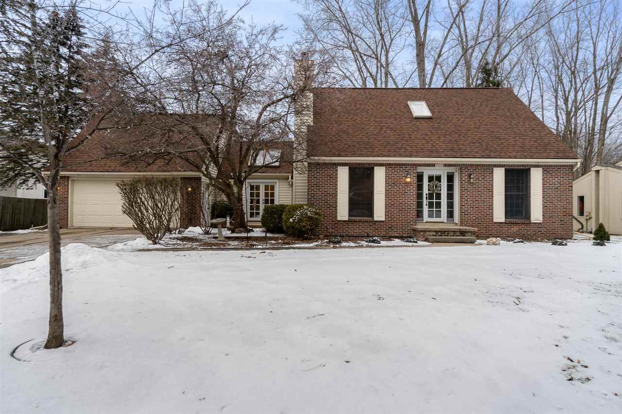 Property Photo:  708 Sylvan Lane  MI 48640 