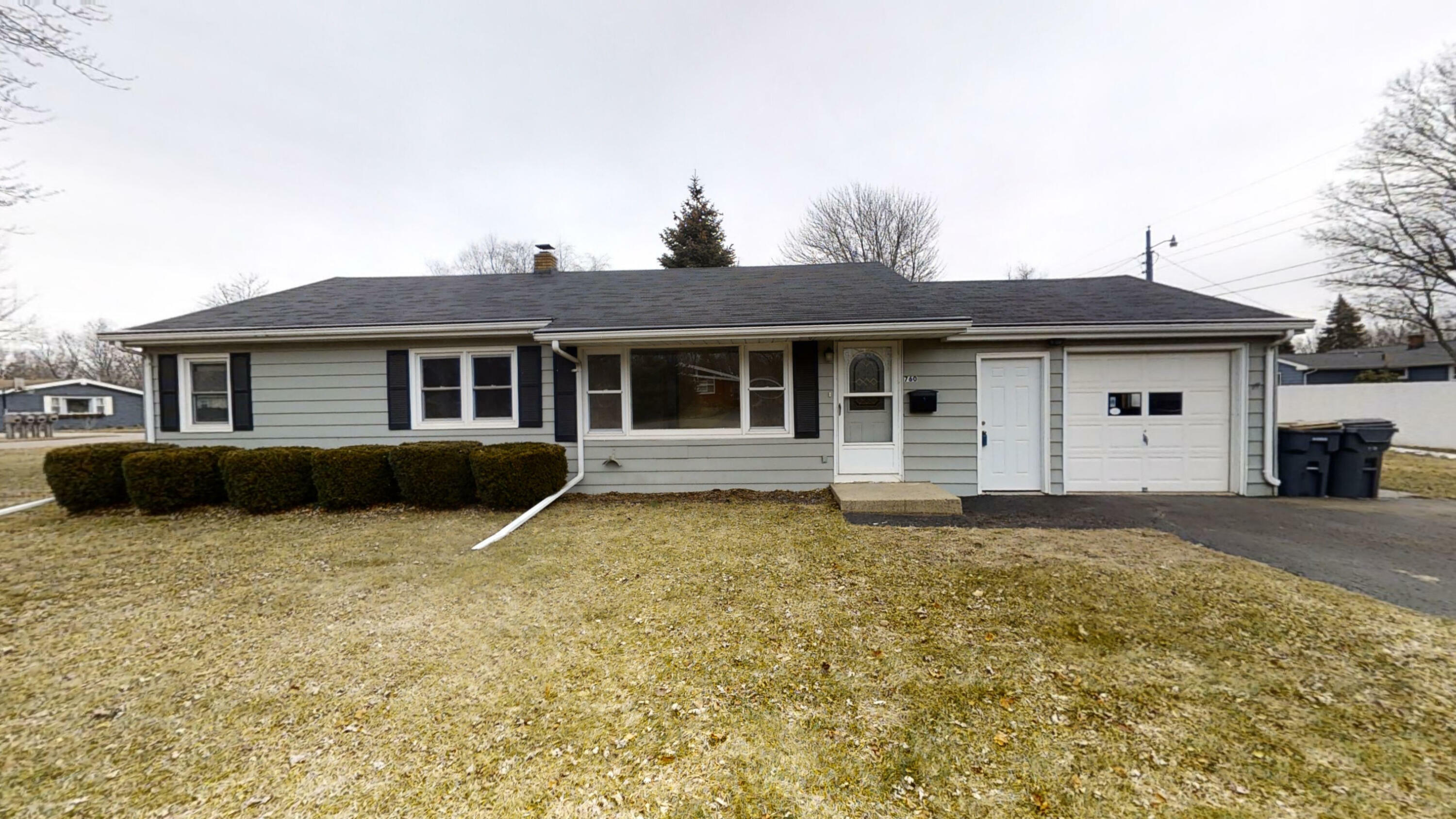 Property Photo:  760 Sheridan Road  MI 49085 