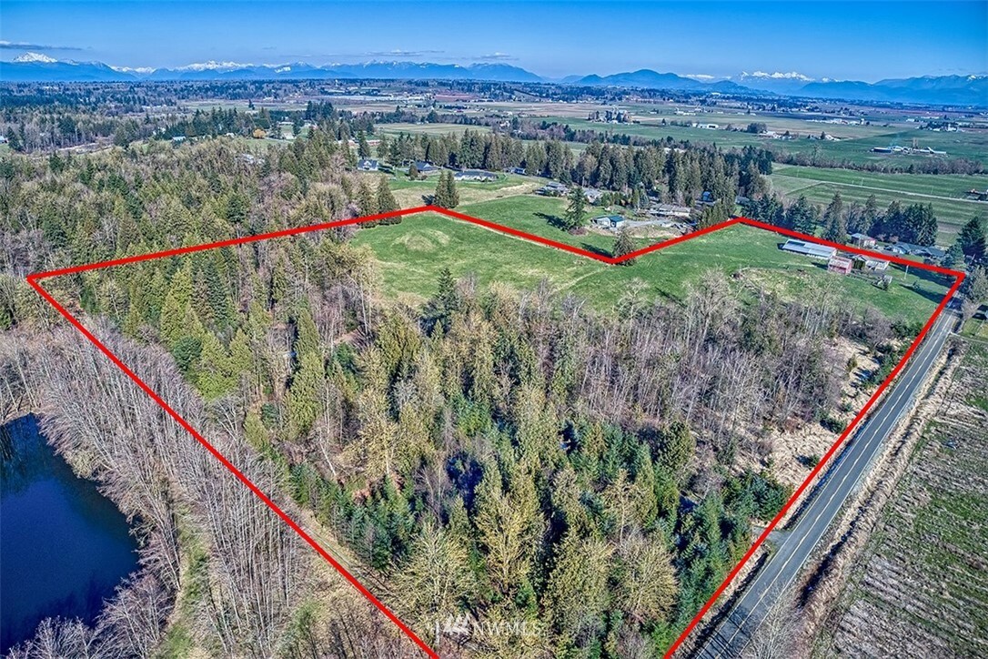 Property Photo:  9411 Axlund Road  WA 98264 