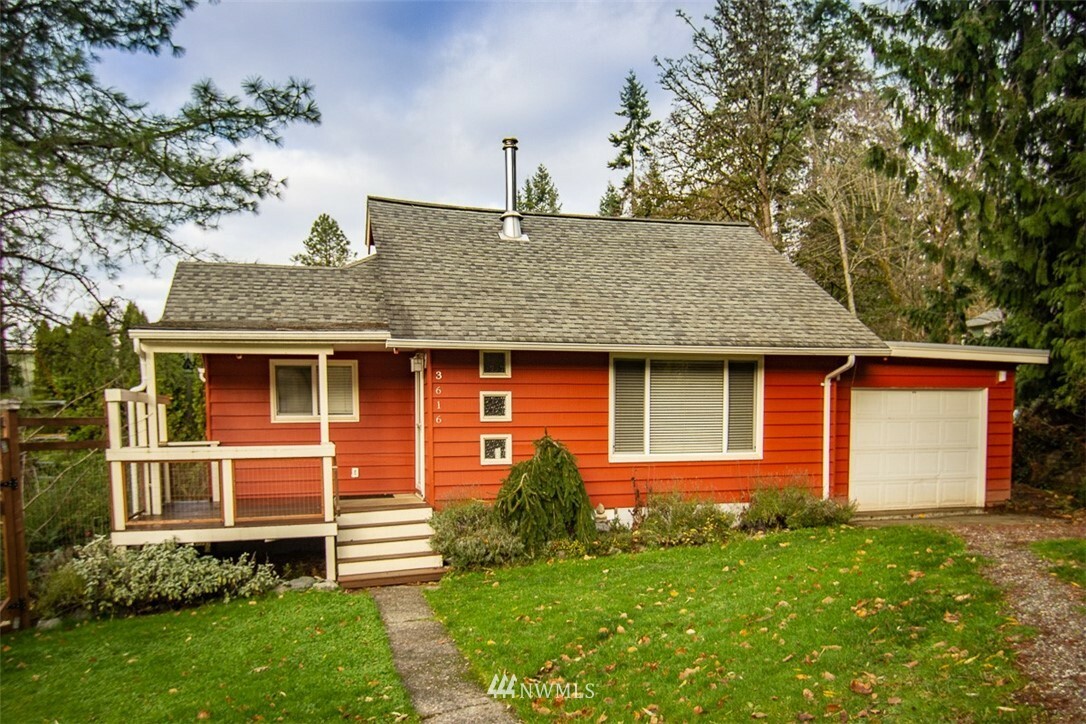 Property Photo:  3616 Civic Circle Drive  WA 98226 