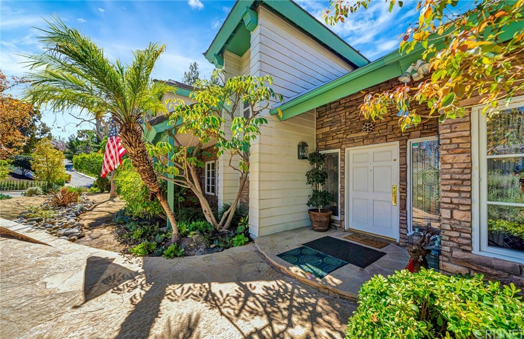 Property Photo:  4017 Nogales Drive  CA 91356 