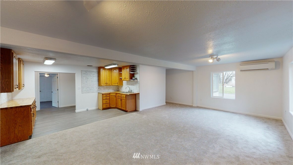 Property Photo: 270 Commercial Street OR 97810