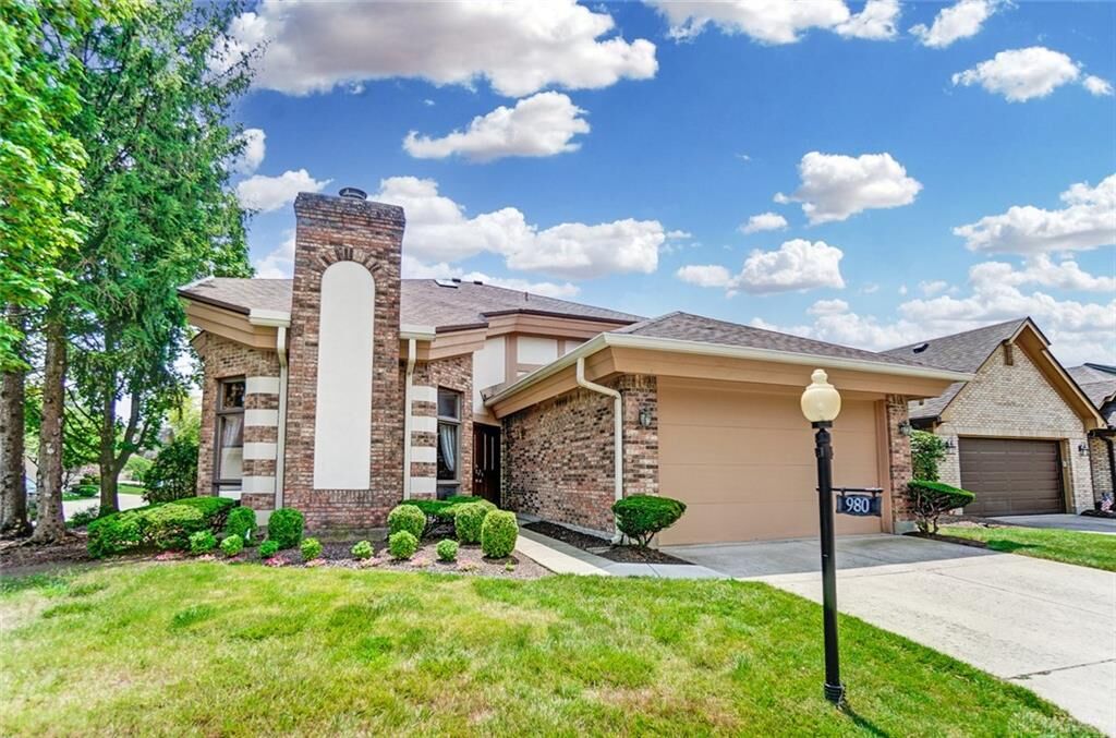 Property Photo: 980 Fawn Lea Trail OH 45459