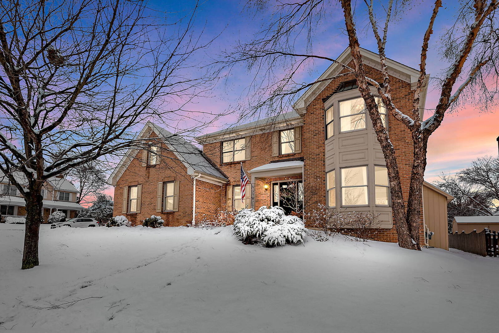 Property Photo:  27W209 Winfield Scott Drive  IL 60190 