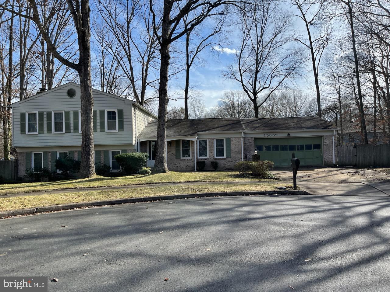 Property Photo: 15689 Buck Lane VA 22025