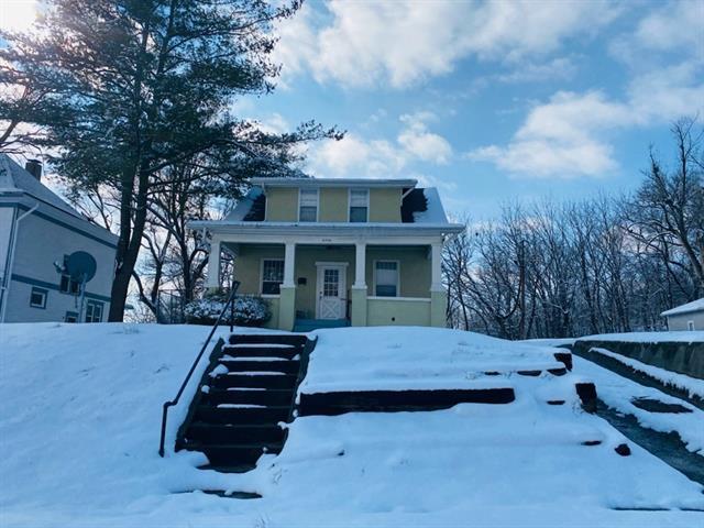 Property Photo:  2508 S 17th Street  MO 64503 
