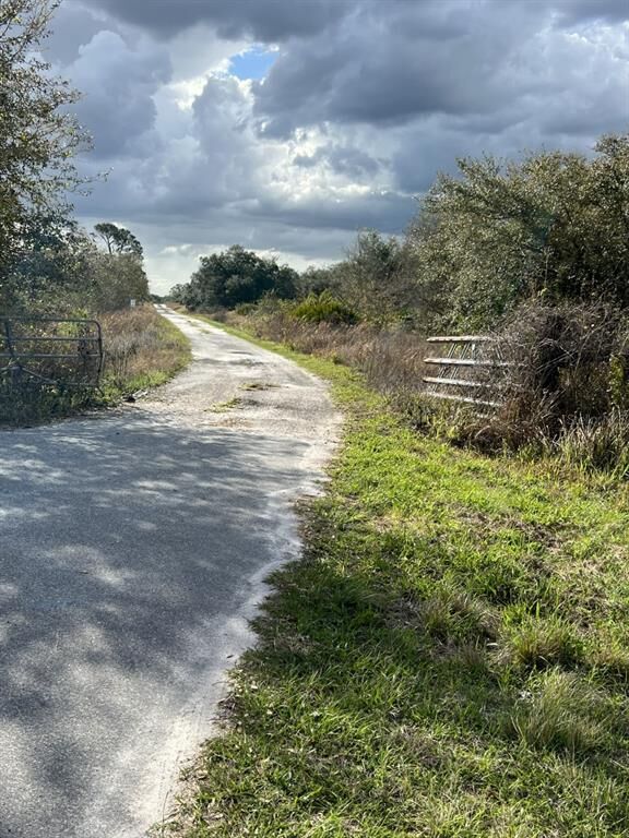 Property Photo:  0 Old Stokes Road  FL 33843 