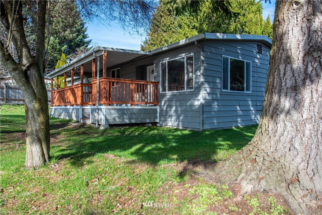 12734 NE 196th Street  Bothell WA 98011 photo