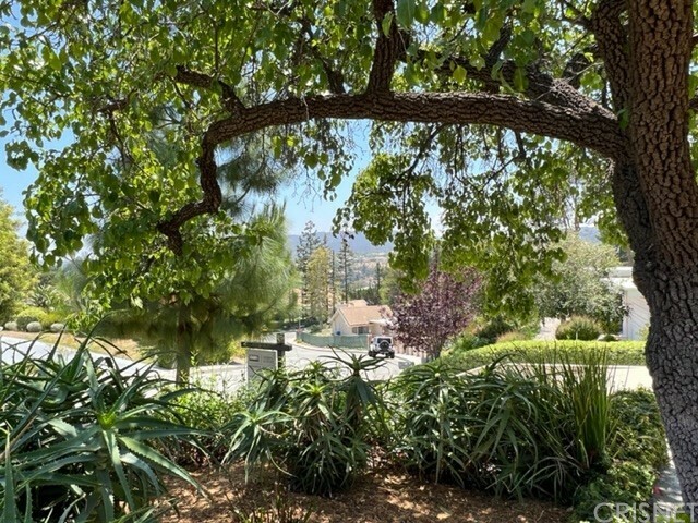 Property Photo:  4335 Cherry Hills Lane  CA 91356 