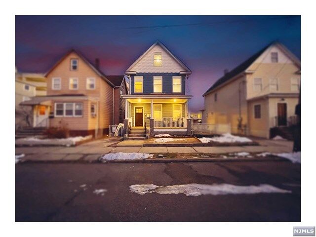 Property Photo:  66 Atlantic Street  NJ 07008 